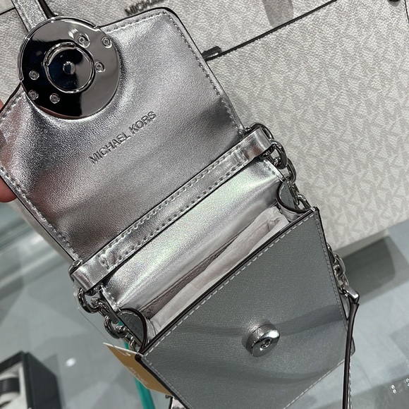 MICHAEL KORS WOMENS FASHION IPHONE SAMSUNG CASE PHONE HOLDER CROSSBODY BAG PURSE - Picture 9 of 16